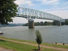 ohio river.jpg